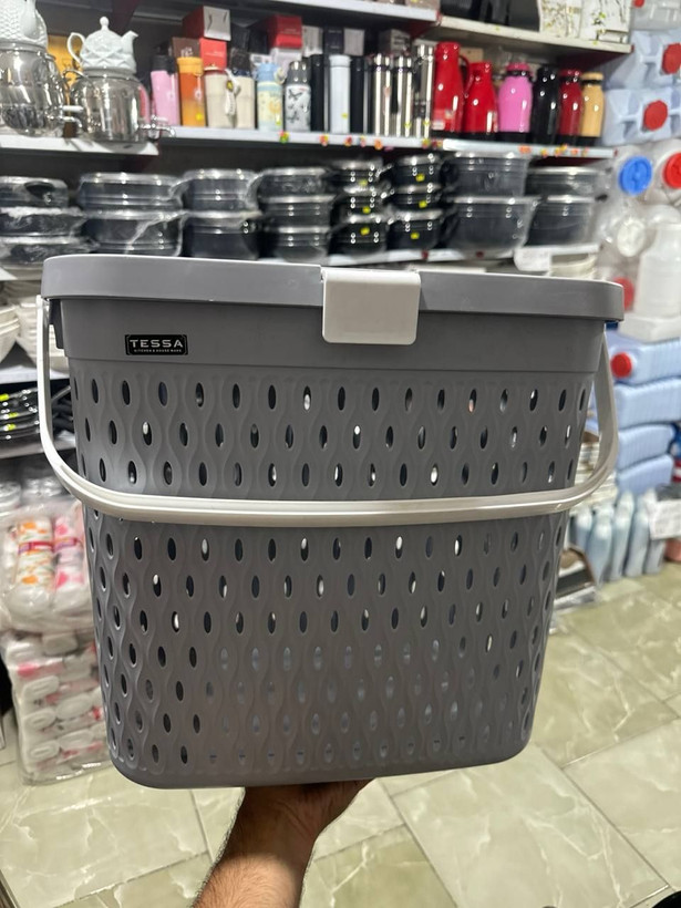 سبد مسافرتی تسا در دو سایز